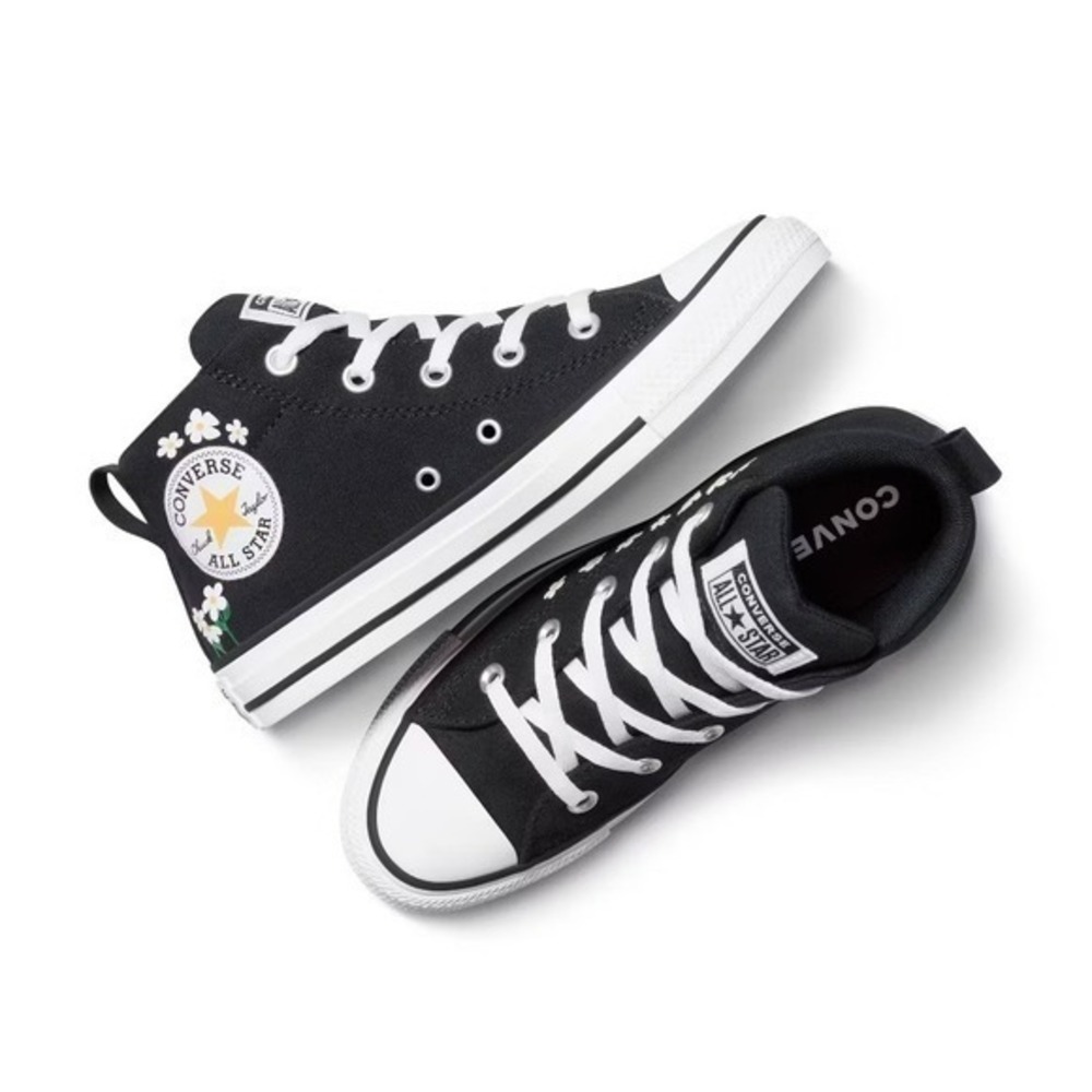 Converse Chuck Taylor All Star Street Sneaker Women's 8.5 Mid-Top Black Flowers